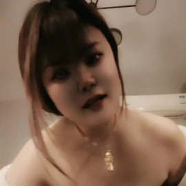 爆乳妹子