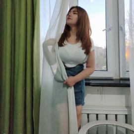 过年不休息的大G姐姐